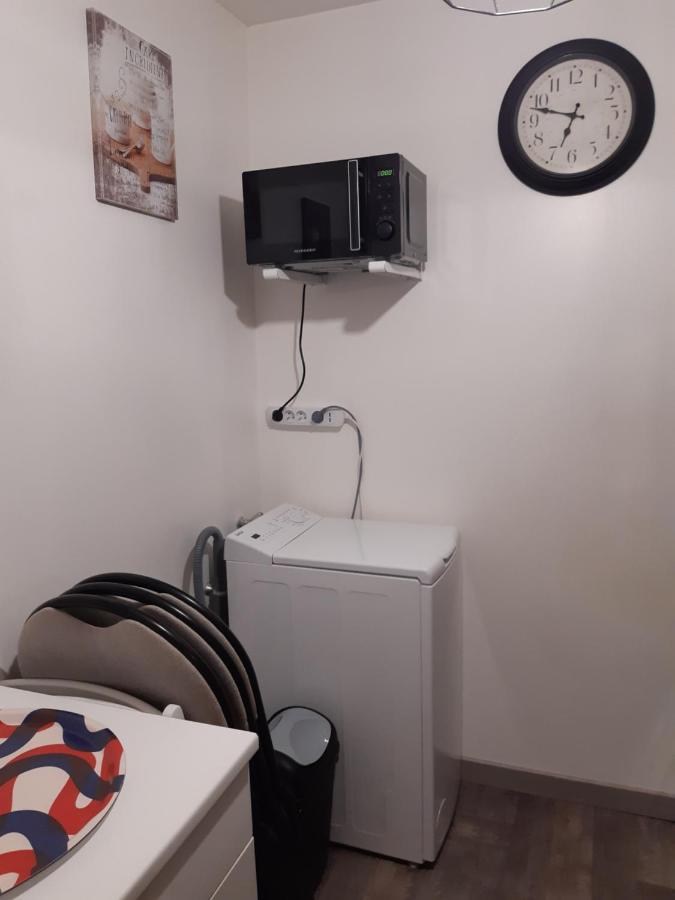 Joli Appartement T2 Agglo Troyes Sainte-Savine エクステリア 写真